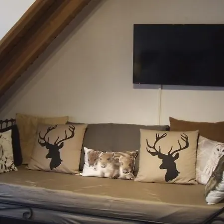 Penzion Gastezimmer Haus Tenk