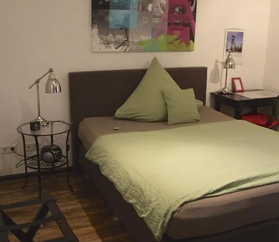 Gæstehus Gastezimmer Haus Tenk 3*