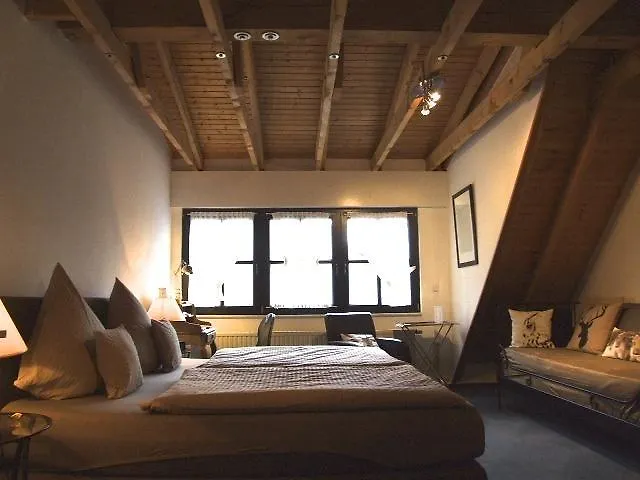 Gæstehus Gastezimmer Haus Tenk 3*