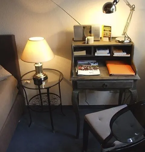 Gastezimmer Haus Tenk 3*