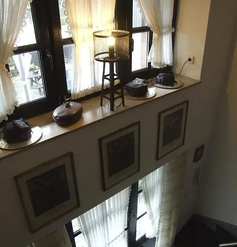 Gastezimmer Haus Tenk 3*